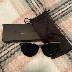 Privé Revaux sunglasses NWT